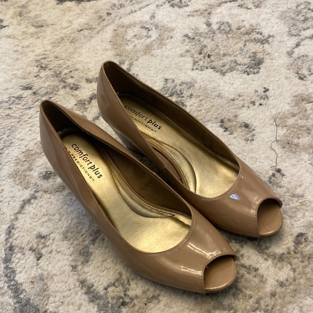 Nude Peep Toe Wedge Heel Size 9